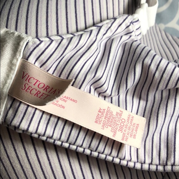 SOLD—38DD Bras  2-for-1 Bundle  Victoria’s Secret - Picture 2 of 8